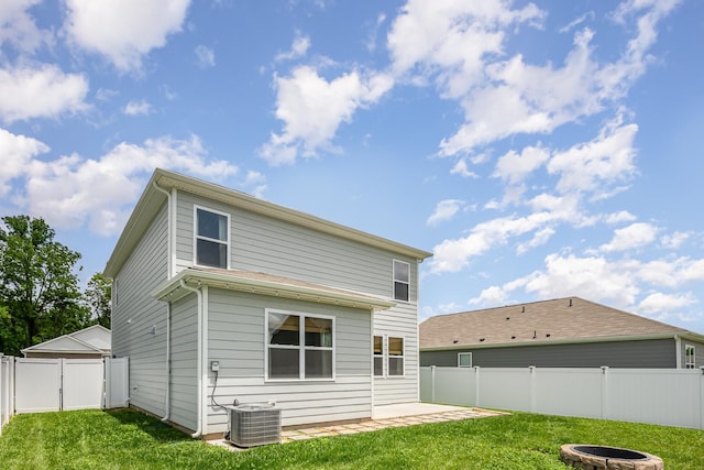 118 Olivia Cir, Chapel Hill, TN 37034 - rear view of property featuring central AC and a patio