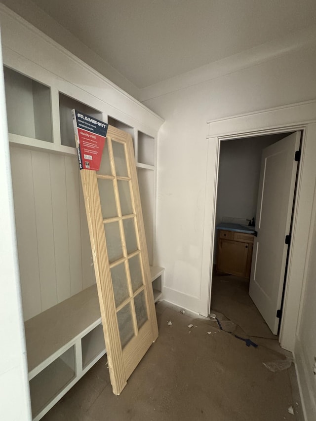 446 Roberts St, Murfreesboro, TN 37130 - view of mudroom