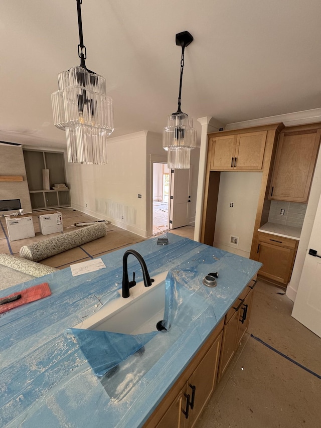446 Roberts St, Murfreesboro, TN 37130 - kitchen with decorative backsplash, baseboards, open floor plan, decorative light fixtures, and a notable chandelier