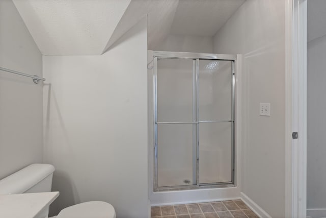 102 Munson Ct, Smyrna, TN 37167 - full bathroom with toilet, a stall shower, vanity, a textured ceiling, and baseboards