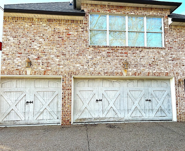 247 Woods Ferry Cir, Gallatin, TN 37066 - view of garage