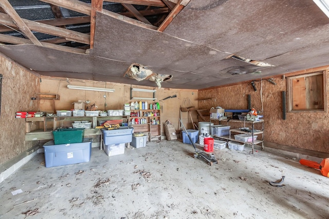 96 Concord Cades Rd, Milan, TN 38358 - view of garage