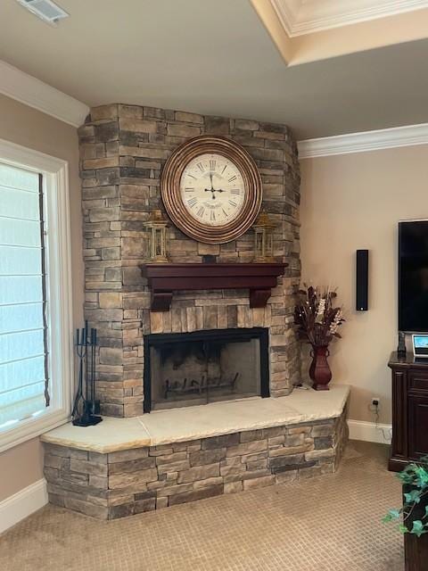 889 Plantation Blvd, Gallatin, TN 37066 - details featuring a fireplace, carpet floors, baseboards, and ornamental molding