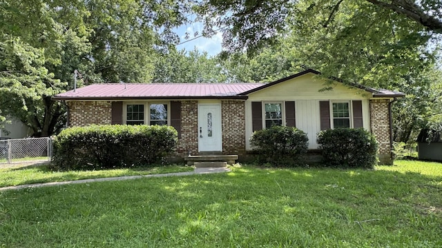 512 Yvonne Dr, Clarksville, TN 37042 - photo 1