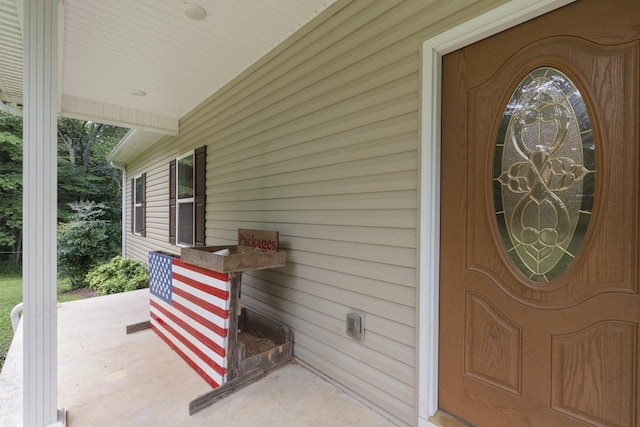 6336 Hickory Dr, Centerville, TN 37033 - property entrance