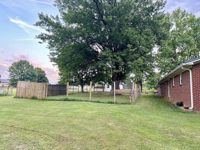 946 Monument Rd, Summertown, TN 38483 - view of yard with fence