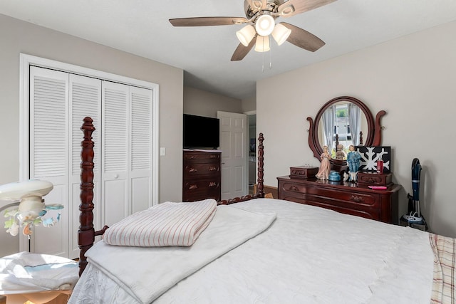 bedroom featuring a closet and ceiling fan