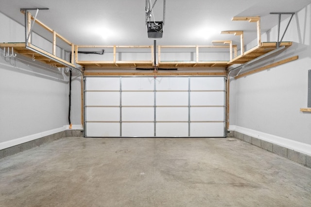 159 Matheson Dr, Clarksville, TN 37043 - garage featuring a garage door opener