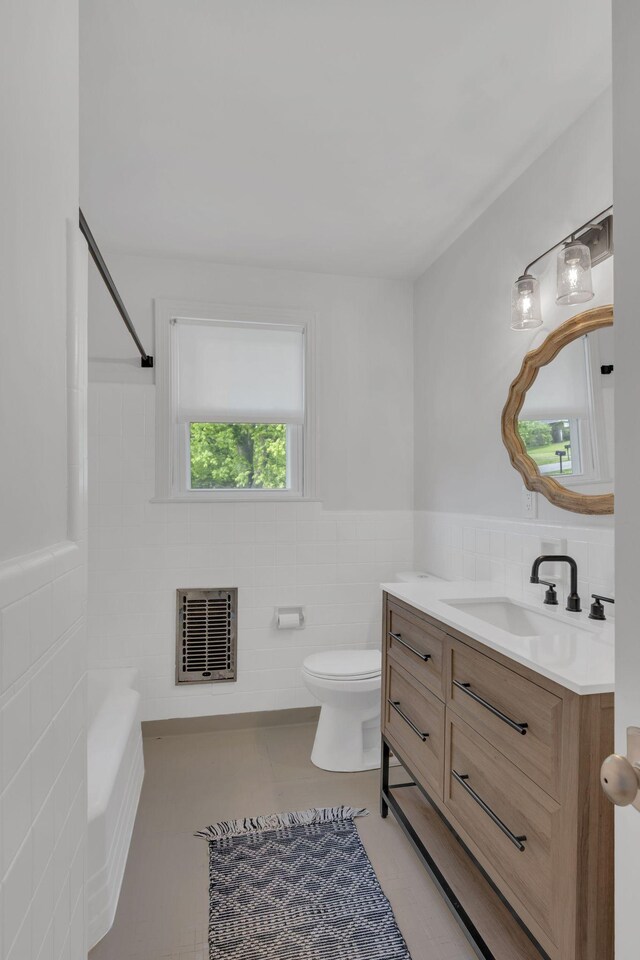 828 Lemont Dr, Nashville, TN 37216 - photo 14
