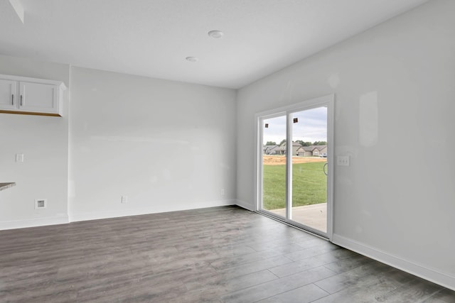 350 Galway Dr, Clarksville, TN 37042 - spare room with wood finished floors and baseboards