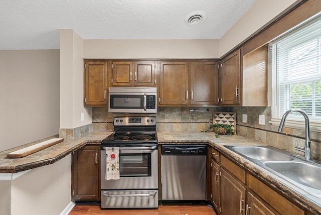 115 Carriage Pl, Clarksville, TN 37042 - photo 7