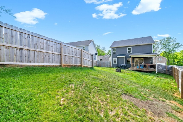 237 Wade Hampton Ln, Clarksville, TN 37040 - view of yard with a wooden deck and a fenced backyard