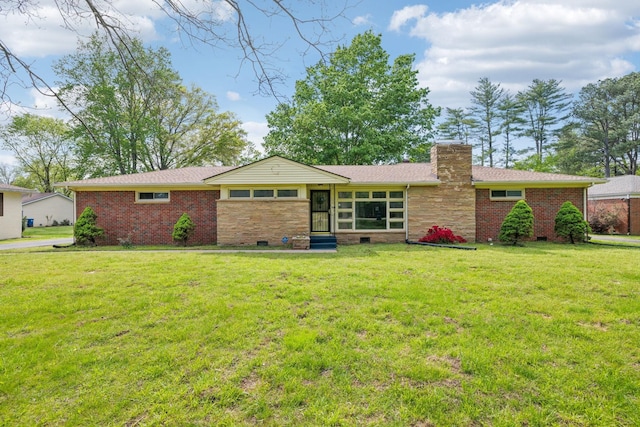 909 Hillsboro Rd, Franklin, TN 37064 - ranch-style home featuring brick siding, crawl space, a front yard, and a chimney