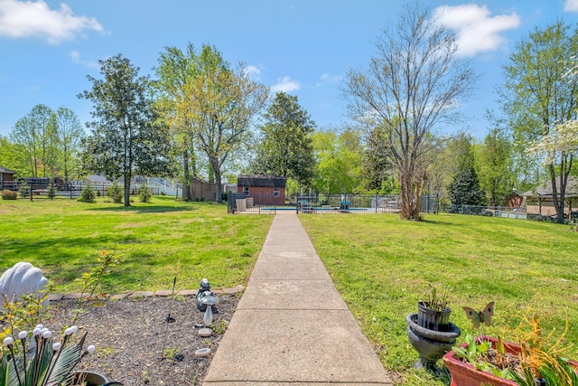 1803 W Lori Lee Dr, Gallatin, TN 37066 - view of yard featuring fence