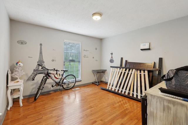 4726 Hickory Ln, Murfreesboro, TN 37129 - bedroom with light wood finished floors