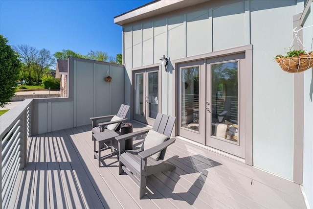 2123A 14th Ave N, Nashville, TN 37208 - wooden deck with french doors