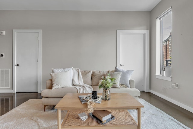 1900 12th Ave S Unit 219, Nashville, TN 37203 - living area with visible vents and baseboards