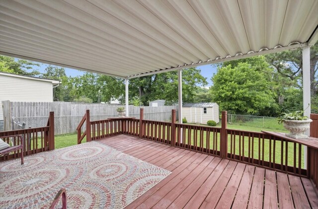 1901 Cherry St, Columbia, TN 38401 - view of wooden deck