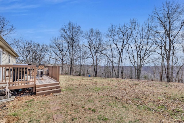 369 Talpha Dr, Dowelltown, TN 37059 - view of yard featuring a deck