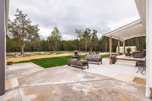 view of patio / terrace featuring outdoor lounge area