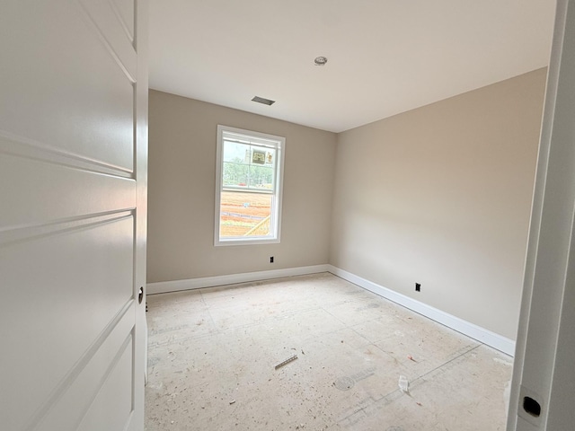 175 Cardinal Crk, Clarksville, TN 37040 - unfurnished room with baseboards