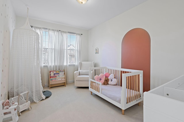 131 Benjamin Ln, Hendersonville, TN 37075 - carpeted bedroom with a crib and arched walkways