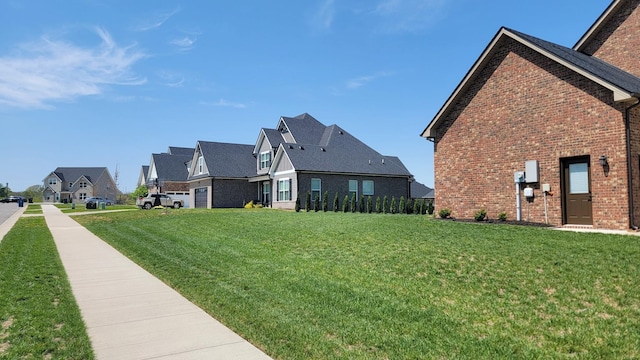 view of yard with a residential view