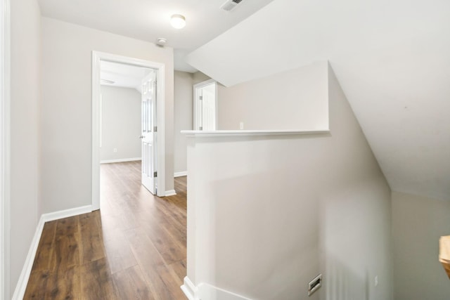 436 Conquest Rd N, Murfreesboro, TN 37128 - hall with wood finished floors, baseboards, and lofted ceiling