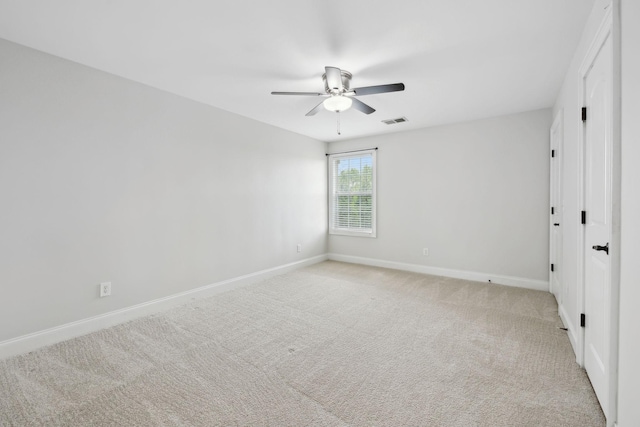 132 Thornwood Pl, Hendersonville, TN 37075 - unfurnished bedroom featuring visible vents, a ceiling fan, baseboards, and light carpet