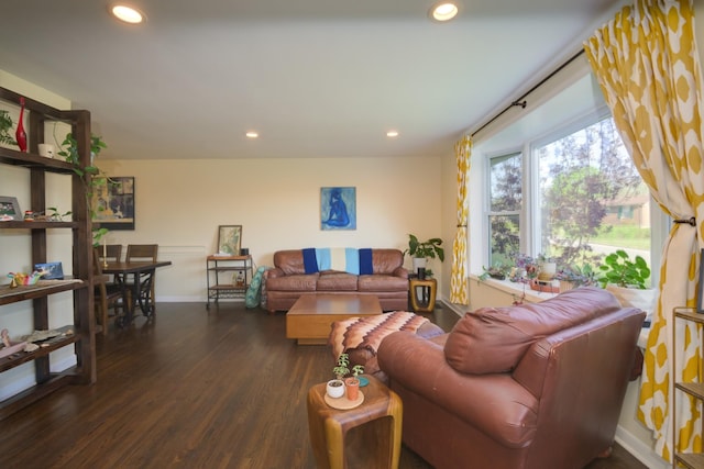 3201 Healy Dr, Nashville, TN 37207 - living area with baseboards, dark wood-style flooring, and recessed lighting