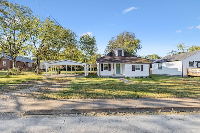 111 3rd Ave, Mount Pleasant, TN 38474 - bungalow featuring a detached carport, a front lawn, and driveway
