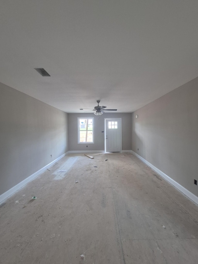 6 Hugh Hunter Rd, Oak Grove, KY 42262 - empty room with baseboards and ceiling fan
