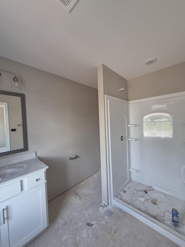 6 Hugh Hunter Rd, Oak Grove, KY 42262 - bathroom featuring vanity and a walk in shower