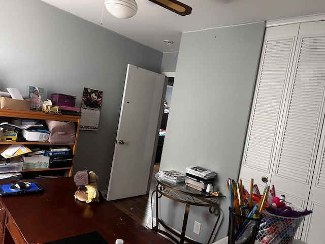 708 Richards Rd, Antioch, TN 37013 - office area featuring wood finished floors and a ceiling fan