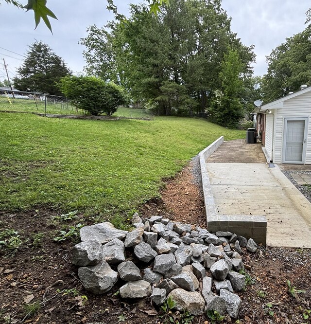 241 Castle Ln, Dover, TN 37058