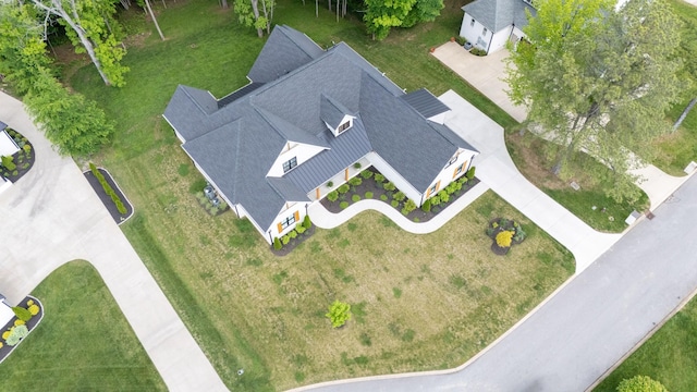 1036 Wilderness Way, Cottontown, TN 37048