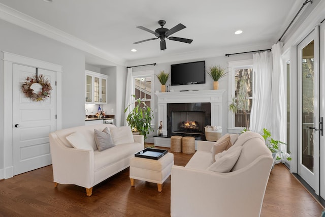 4306 Idaho Ave, Nashville, TN 37209 - living area featuring recessed lighting, a ceiling fan, a lit fireplace, and ornamental molding
