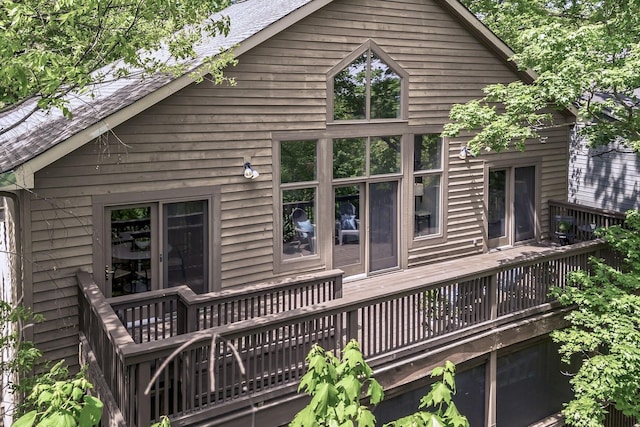 635 Harpeth Trace Dr, Nashville, TN 37221 - rear view of house featuring a deck and a shingled roof