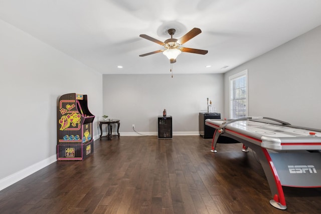 124 Houghland St, Gallatin, TN 37066 - playroom with recessed lighting, wood finished floors, baseboards, and ceiling fan