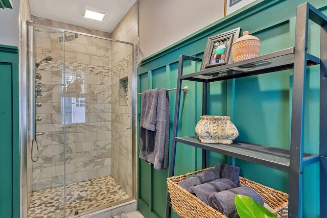 474 Sunliner Dr, Nashville, TN 37209 - bathroom featuring a shower stall