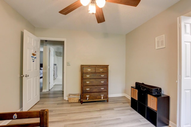 3473 Hunters Rdg, Woodlawn, TN 37191 - bedroom with light wood-style floors, baseboards, and ceiling fan