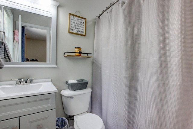3473 Hunters Rdg, Woodlawn, TN 37191 - full bath with vanity and toilet