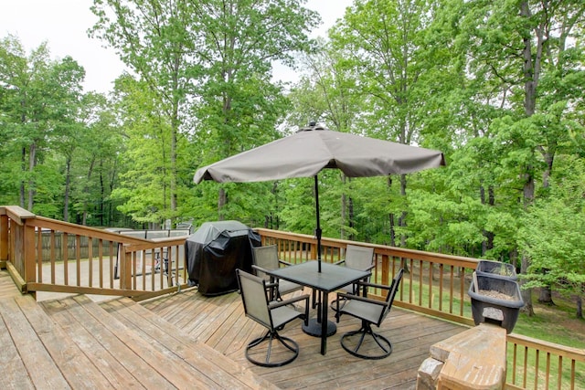 3473 Hunters Rdg, Woodlawn, TN 37191 - wooden deck featuring outdoor dining area and area for grilling