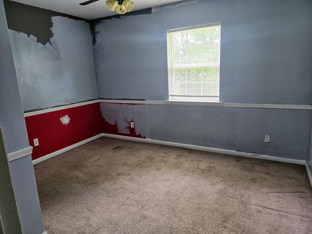 300 Hardin Ave, Dickson, TN 37055 - carpeted empty room with ceiling fan and baseboards