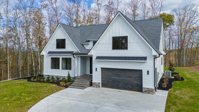 424 Watercolor Dr, Sparta, TN 38583 - photo 1