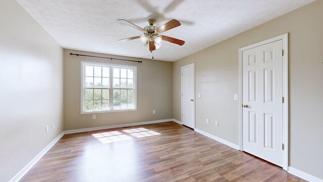 302 S Wood Ln, Shelbyville, TN 37160 - photo 14