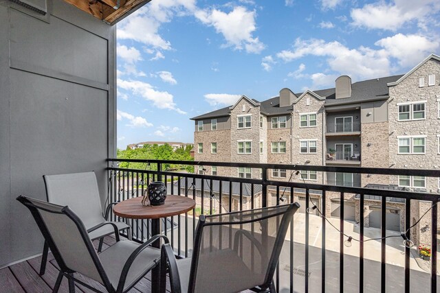 141 Saundersville Rd Unit 1308, Hendersonville, TN 37075 - balcony with a residential view