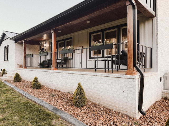 233 Garner Ln, Lawrenceburg, TN 38464 - exterior space featuring brick siding and a porch