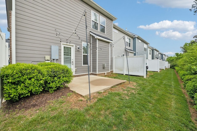 3227 Brookberry Ln, Murfreesboro, TN 37129 - back of property featuring a patio area and a residential view
