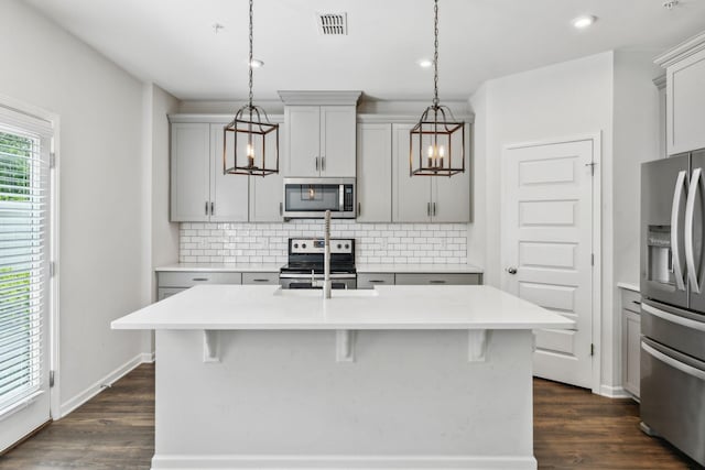 3227 Brookberry Ln, Murfreesboro, TN 37129 - kitchen featuring stainless steel appliances, backsplash, light countertops, and recessed lighting